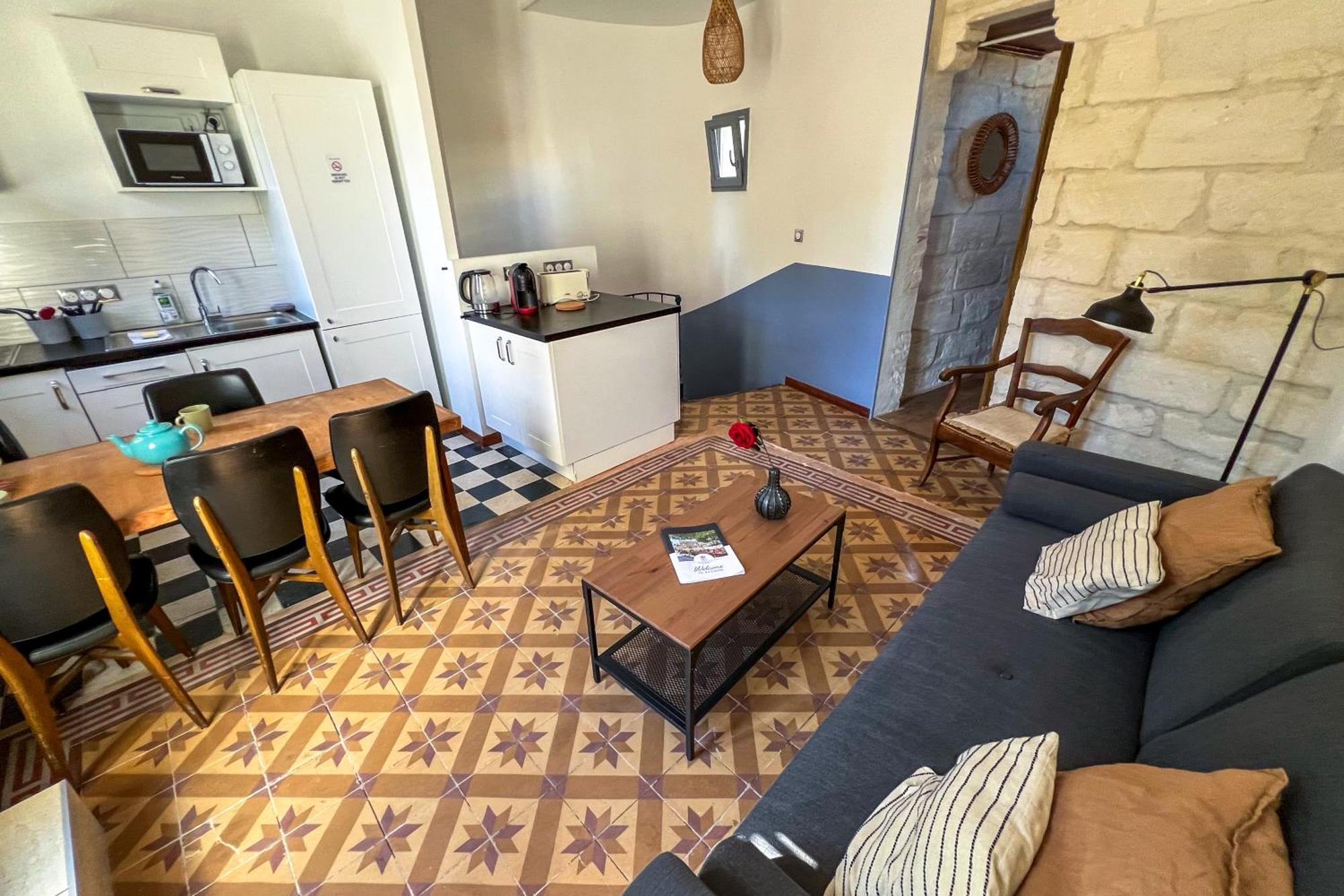 شقة Ac - Private Exterior - Duplex Quartier Des Artistes أفينيون المظهر الخارجي الصورة
